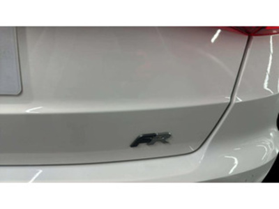 SEAT Arona 1.0 TSI FR Special Edition 85 kW (115 CV) SEAT Arona 1.0 TSI FR Special Edition 85 kW (115 CV)