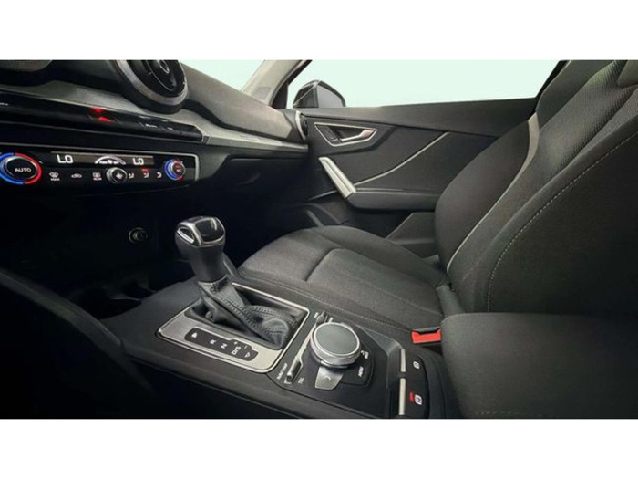 AudiQ2 Black line 35 TFSI 110 kW (150 CV) S tronic Vehículo usado en Barcelona - 12 AudiQ2 Black line 35 TFSI 110 kW (150 CV) S tronic Vehículo usado en Barcelona - 12