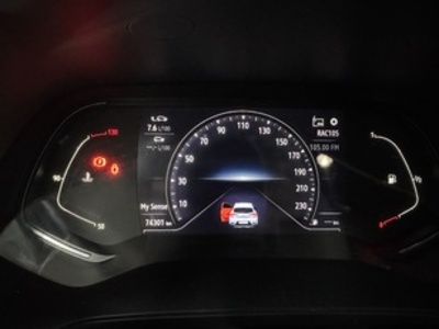 Renault Captur Zen Fast Track TCe 103 kW (140 CV) Renault Captur Zen Fast Track TCe 103 kW (140 CV)