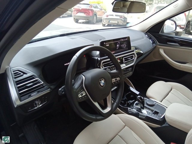 BMWX4 xDrive20d xLine 140 kW (190 CV) Vehículo usado en Barcelona - 2