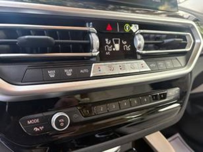 BMW X4 xDrive20d xLine 140 kW (190 CV) BMW X4 xDrive20d xLine 140 kW (190 CV)