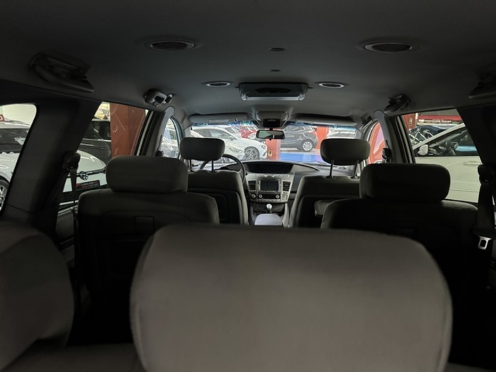 SsangyongRodius 2.0 e-Xdi Premium 114 kW (155 CV) Vehículo usado en Barcelona - 7 SsangyongRodius 2.0 e-Xdi Premium 114 kW (155 CV) Vehículo usado en Barcelona - 7