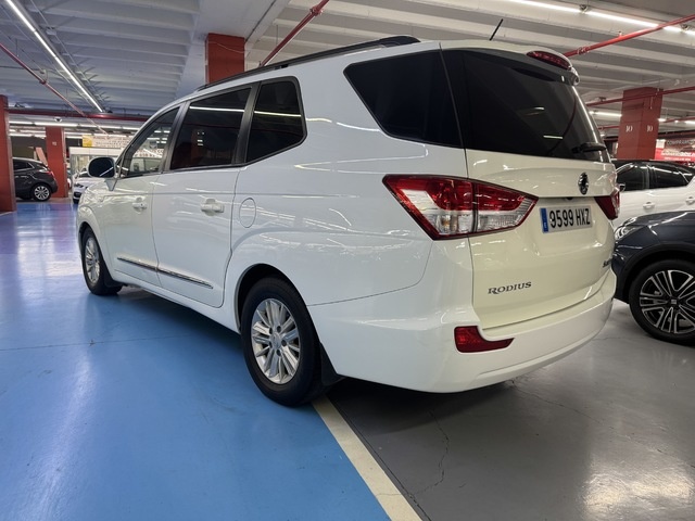 SsangyongRodius 2.0 e-Xdi Premium 114 kW (155 CV) Vehículo usado en Barcelona - 8