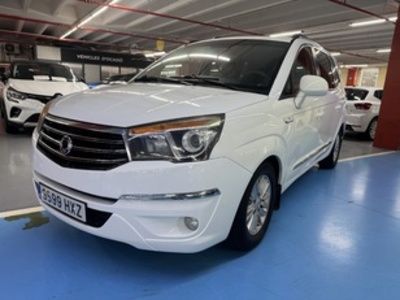 Ssangyong Rodius 2.0 e-Xdi Premium 114 kW (155 CV) Ssangyong Rodius 2.0 e-Xdi Premium 114 kW (155 CV)