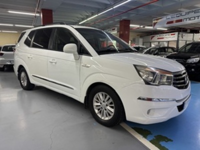 Ssangyong Rodius 2.0 e-Xdi Premium 114 kW (155 CV) Ssangyong Rodius 2.0 e-Xdi Premium 114 kW (155 CV)