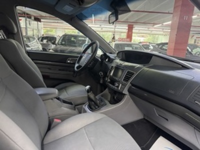 Ssangyong Rodius 2.0 e-Xdi Premium 114 kW (155 CV) Ssangyong Rodius 2.0 e-Xdi Premium 114 kW (155 CV)