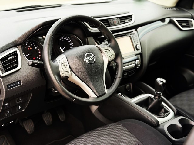 NissanQashqai DIG-T 163 N-Connecta 120 kW (163 CV) Vehículo usado en Barcelona - 2