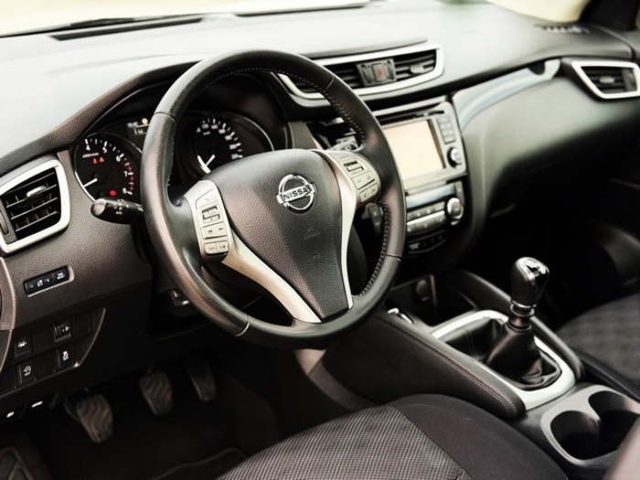 NissanQashqai DIG-T 163 N-Connecta 120 kW (163 CV) Vehículo usado en Barcelona - 2 NissanQashqai DIG-T 163 N-Connecta 120 kW (163 CV) Vehículo usado en Barcelona - 2