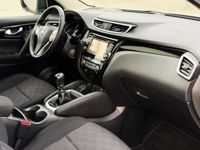 NissanQashqai DIG-T 163 N-Connecta 120 kW (163 CV) Vehículo usado en Barcelona - 27 NissanQashqai DIG-T 163 N-Connecta 120 kW (163 CV) Vehículo usado en Barcelona - 27