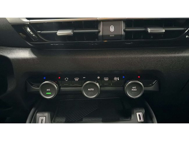 CitroenC4 BlueHDi 110 S&S Feel 81 kW (110 CV) Vehículo usado en Barcelona - 20
