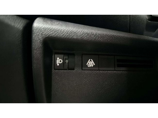 CitroenC4 BlueHDi 110 S&S Feel 81 kW (110 CV) Vehículo usado en Barcelona - 21