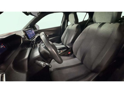 Peugeot 2008 PureTech 100 S&S Allure 75 kW (100 CV) Peugeot 2008 PureTech 100 S&S Allure 75 kW (100 CV)