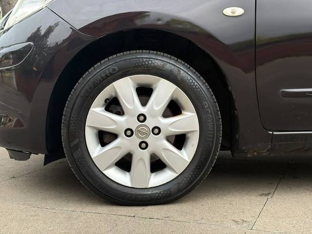 NissanMicra 1.2G DGI-S Tekna Premium 72 kW (98 CV) Vehículo usado en Barcelona - 8