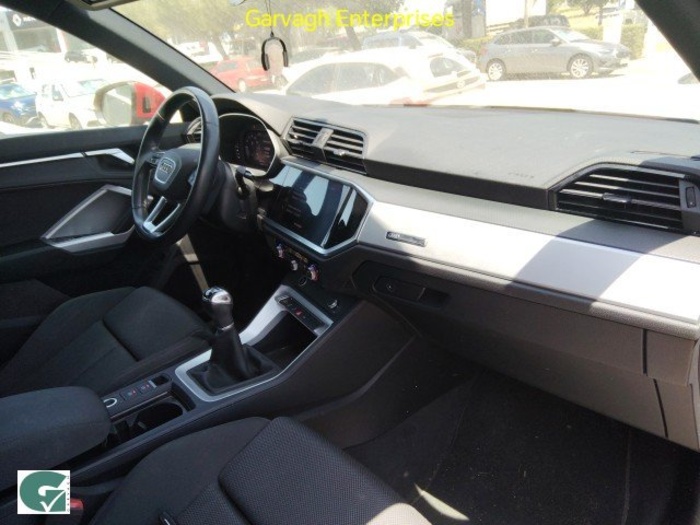 AudiQ3 S line 35 TFSI 110 kW (150 CV) Vehículo usado en Barcelona - 2 AudiQ3 S line 35 TFSI 110 kW (150 CV) Vehículo usado en Barcelona - 2