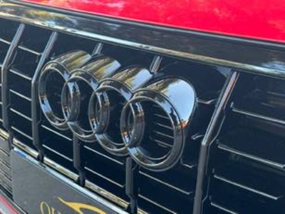 Audi Q3 S line 35 TFSI 110 kW (150 CV) Audi Q3 S line 35 TFSI 110 kW (150 CV)