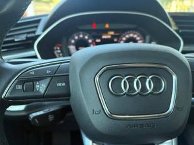 Audi Q3 S line 35 TFSI 110 kW (150 CV) Audi Q3 S line 35 TFSI 110 kW (150 CV)