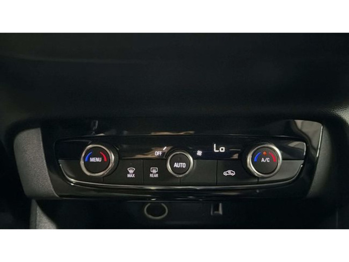 OpelCorsa 1.2 Turbo XHL Elegance Auto 74 kW (100 CV) Vehículo usado en Barcelona - 18 OpelCorsa 1.2 Turbo XHL Elegance Auto 74 kW (100 CV) Vehículo usado en Barcelona - 18