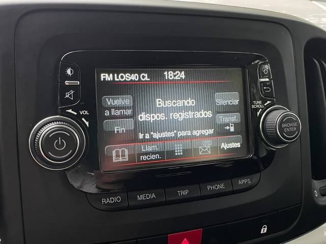 Fiat500L 1.4 16v Cross 70 kW (95 CV) Vehículo usado en Barcelona - 19