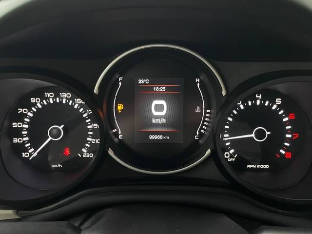 Fiat500L 1.4 16v Cross 70 kW (95 CV) Vehículo usado en Barcelona - 21
