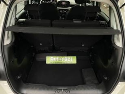 Fiat 500L 1.4 16v Cross 70 kW (95 CV) Fiat 500L 1.4 16v Cross 70 kW (95 CV)