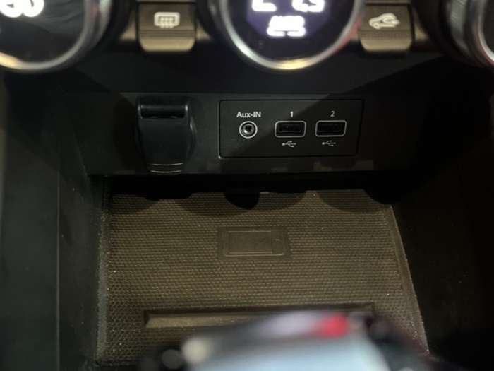 RenaultClio Zen TCe 96 kW (130 CV) GPF EDC Vehículo usado en Barcelona - 28 RenaultClio Zen TCe 96 kW (130 CV) GPF EDC Vehículo usado en Barcelona - 28