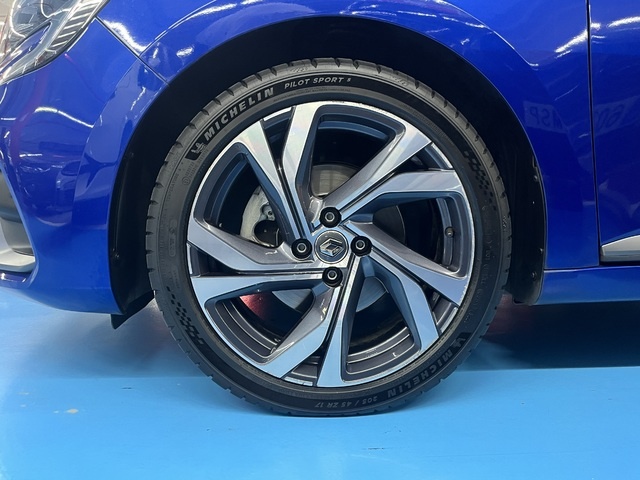 RenaultClio Zen TCe 96 kW (130 CV) GPF EDC Vehículo usado en Barcelona - 32