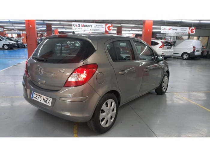 OpelCorsa 1.2 S&S Selective 63 kW (85 CV) Vehículo usado en Barcelona - 8 OpelCorsa 1.2 S&S Selective 63 kW (85 CV) Vehículo usado en Barcelona - 8