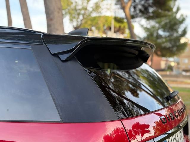 Land RoverDiscovery Sport 2.0L TD4 HSE 4x4 110 kW (150 CV) Vehículo usado en Barcelona - 16