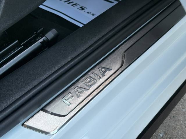 SkodaFabia 1.0 TSI Monte Carlo DSG 85 kW (115 CV) Vehículo usado en Barcelona - 25