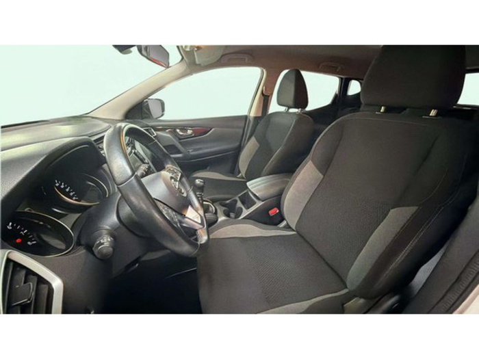 NissanQashqai DIG-T 140 Visia 103 kW (140 CV) Vehículo usado en Barcelona - 9 NissanQashqai DIG-T 140 Visia 103 kW (140 CV) Vehículo usado en Barcelona - 9