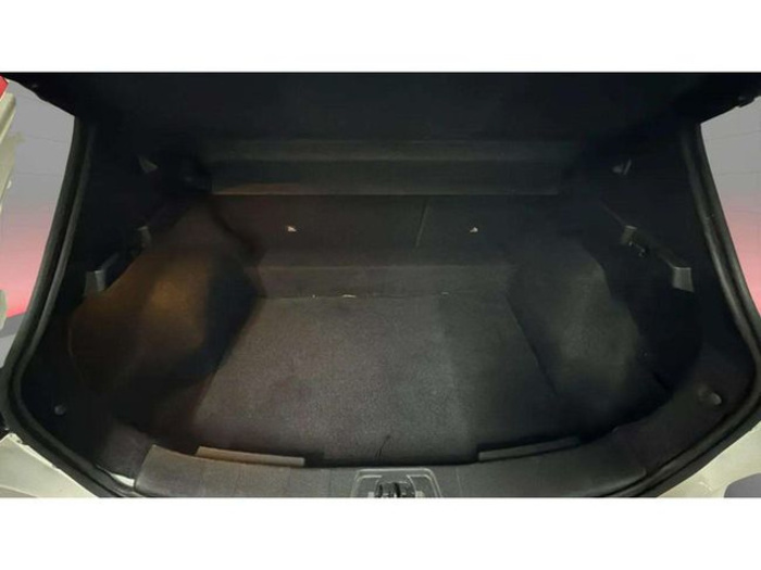 NissanQashqai DIG-T 140 Visia 103 kW (140 CV) Vehículo usado en Barcelona - 16 NissanQashqai DIG-T 140 Visia 103 kW (140 CV) Vehículo usado en Barcelona - 16