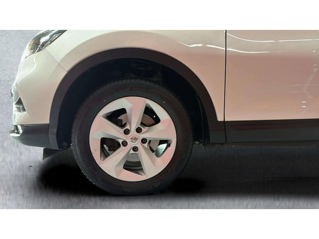 NissanQashqai DIG-T 140 Visia 103 kW (140 CV) Vehículo usado en Barcelona - 18