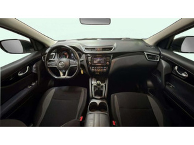 Nissan Qashqai DIG-T 140 Visia 103 kW (140 CV) Nissan Qashqai DIG-T 140 Visia 103 kW (140 CV)