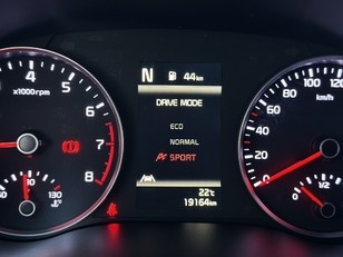 Kia Stonic 1.0 T-GDi MHEV Drive iMT 74 kW (100 CV)
