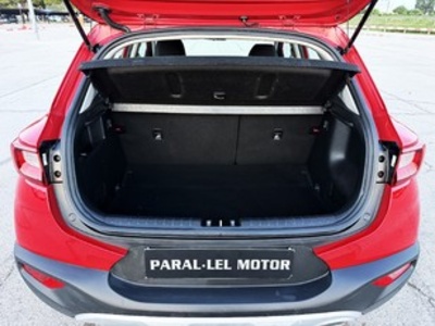 Kia Stonic 1.0 T-GDi MHEV Drive iMT 74 kW (100 CV) Kia Stonic 1.0 T-GDi MHEV Drive iMT 74 kW (100 CV)
