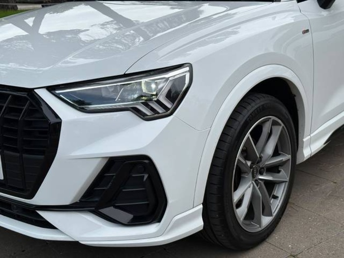 AudiQ3 Black line 35 TDI 110 kW (150 CV) S tronic Vehículo usado en Barcelona - 8 AudiQ3 Black line 35 TDI 110 kW (150 CV) S tronic Vehículo usado en Barcelona - 8