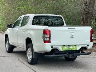 Mitsubishi L200 220 DI-D M-Pro Auto 110 kW (150 CV)