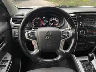 Mitsubishi L200 220 DI-D M-Pro Auto 110 kW (150 CV)