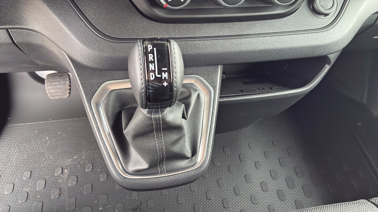 Renault Trafic Authentic Largo Energy Blue dCi 110 kW (150 CV) AT - foto 20 de Renault Trafic