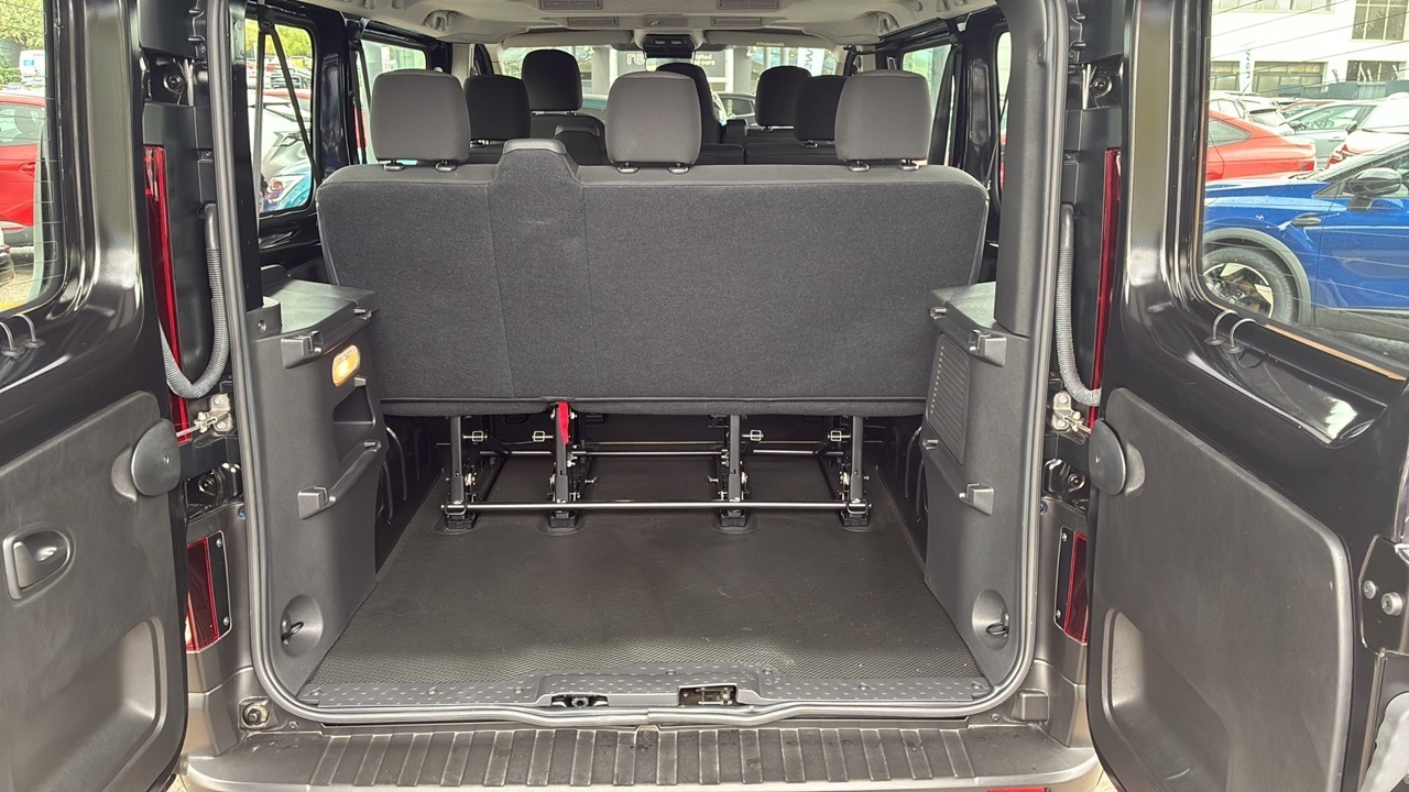 Renault Trafic Authentic Largo Energy Blue dCi 110 kW (150 CV) AT - foto 25 de Renault Trafic