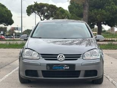 Volkswagen Golf Highline 2.0 TDI 4Motion 103 kW (140 CV) Volkswagen Golf Highline 2.0 TDI 4Motion 103 kW (140 CV)