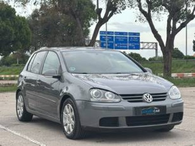 Volkswagen Golf Highline 2.0 TDI 4Motion 103 kW (140 CV) Volkswagen Golf Highline 2.0 TDI 4Motion 103 kW (140 CV)