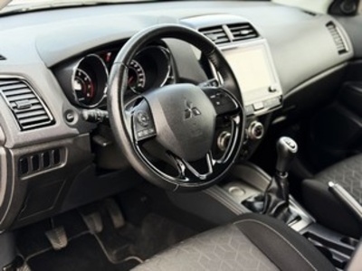 Mitsubishi ASX 200 MPI Spirit 110 kW (150 CV) Mitsubishi ASX 200 MPI Spirit 110 kW (150 CV)