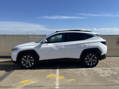 Hyundai Tucson 1.6 TGDI 48V Tecno 2C DCT 110 kW (150 CV) Hyundai Tucson 1.6 TGDI 48V Tecno 2C DCT 110 kW (150 CV)