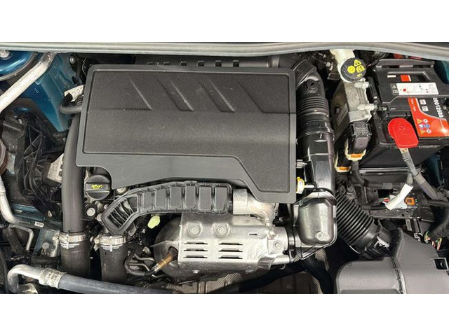 Peugeot308 PureTech 130 S&S Allure 96 kW (130 CV) Vehículo usado en Barcelona - 19