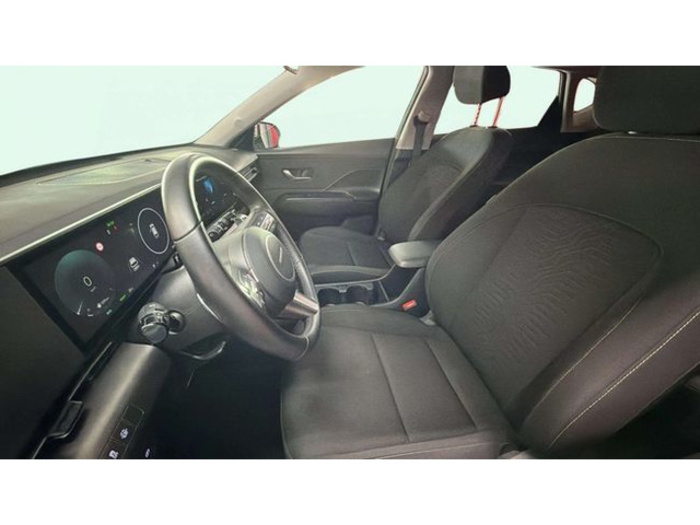 HyundaiKona 1.6 GDI HEV Maxx DT 101 kW (138 CV) Vehículo usado en Barcelona - 9 HyundaiKona 1.6 GDI HEV Maxx DT 101 kW (138 CV) Vehículo usado en Barcelona - 9
