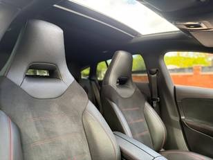 Mercedes-Benz CLA Shooting Brake 200 120 kW (163 CV)