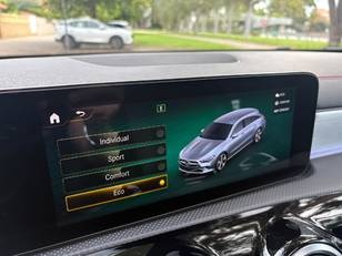 Mercedes-Benz CLA Shooting Brake 200 120 kW (163 CV)