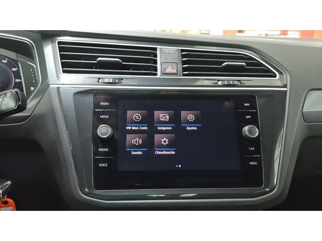 VolkswagenTiguan Sport 1.5 TSI 110 kW (150 CV) DSG Vehículo usado en Barcelona - 22