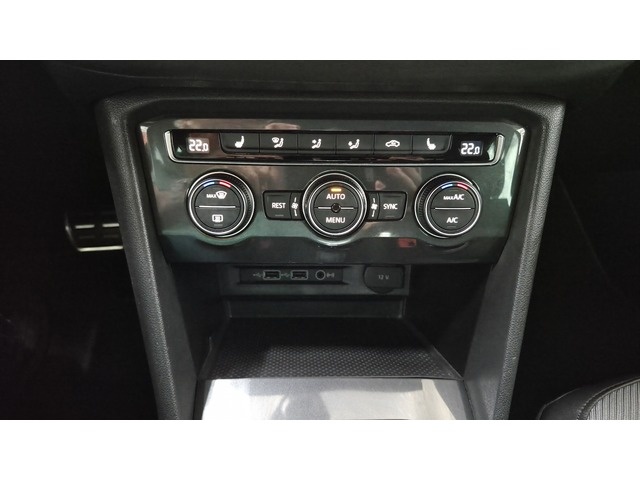 VolkswagenTiguan Sport 1.5 TSI 110 kW (150 CV) DSG Vehículo usado en Barcelona - 33
